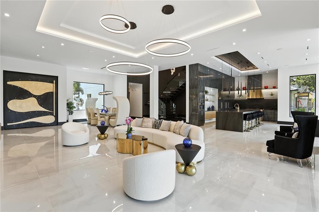 Interior, Living room, Pendant Lights, Recessed Lighting