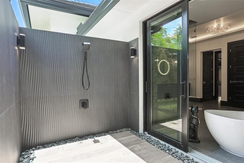 Bathroom, Exterior, Free Standing Baths, Glass Shower, Interior
