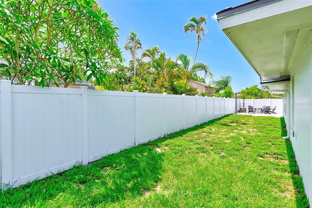 Backyard, Exterior