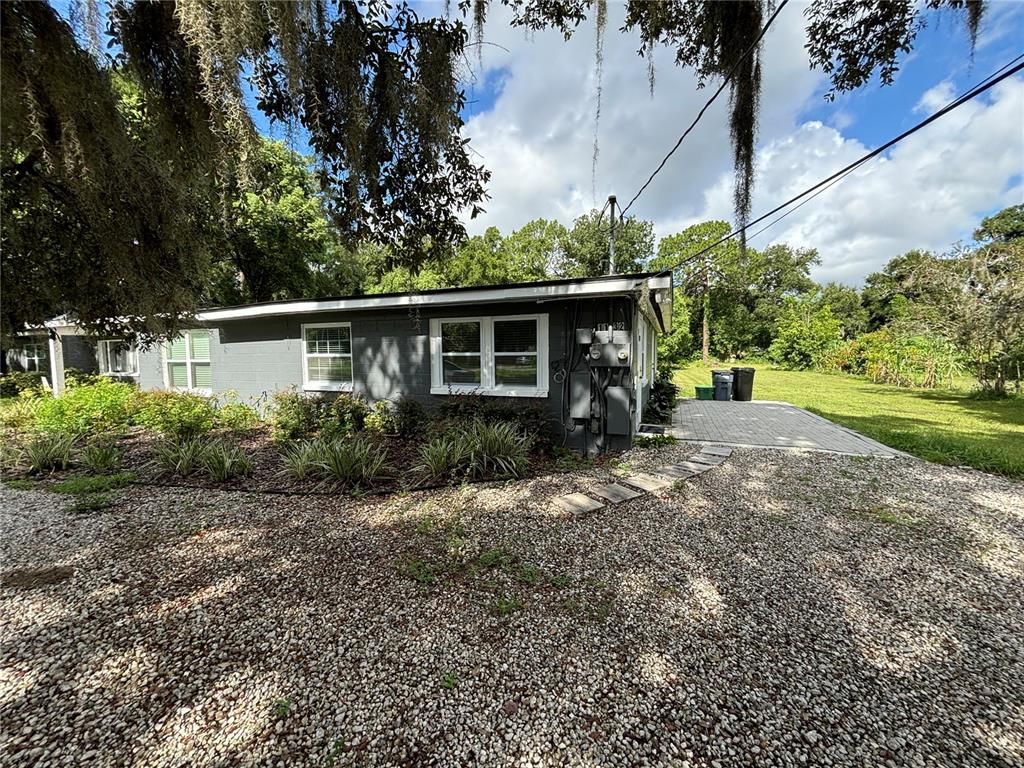Backyard, Exterior
