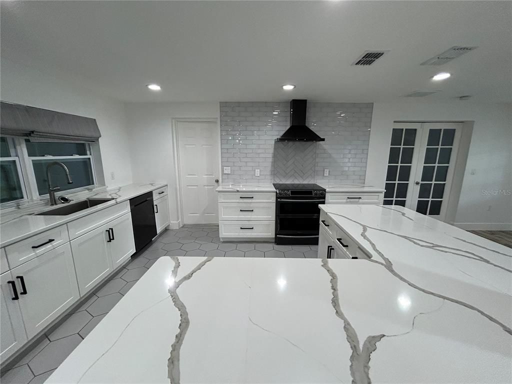 Interior, Kitchen, Recessed Lighting