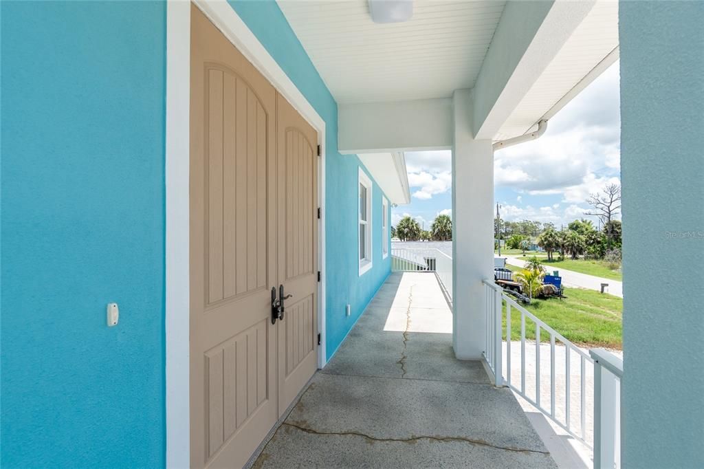 Exterior, Interior, Water
