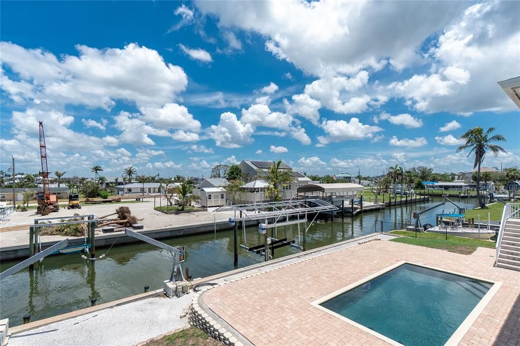 Exterior, Pool, Water