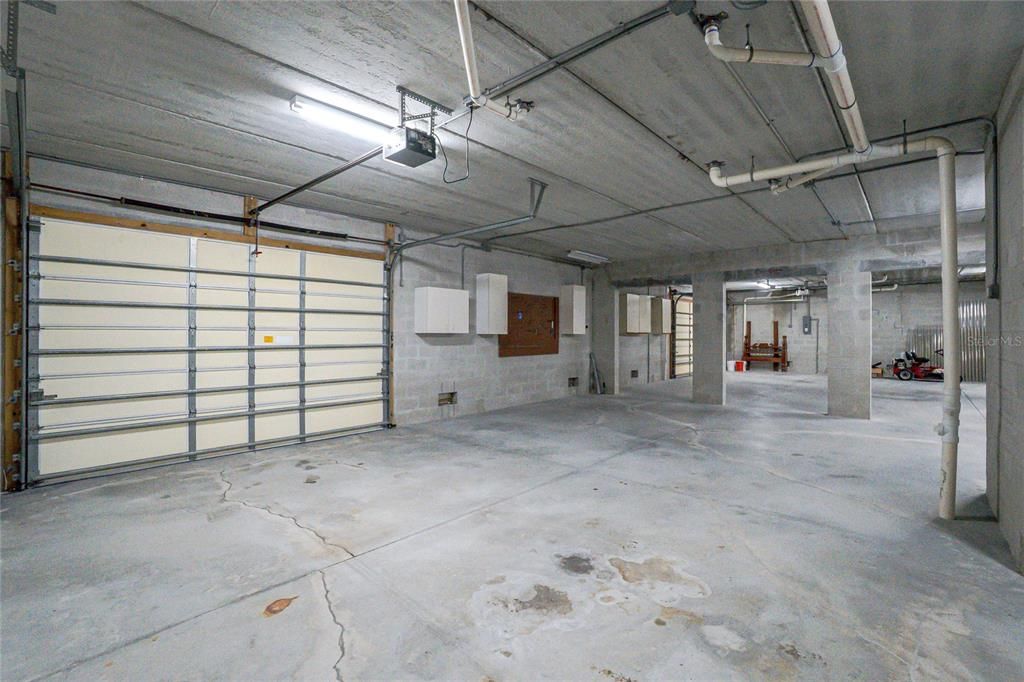 Garage, Interior