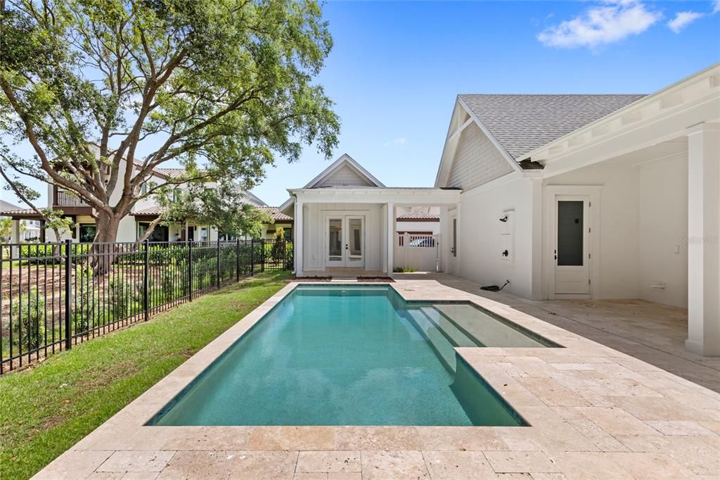 Exterior, Pool