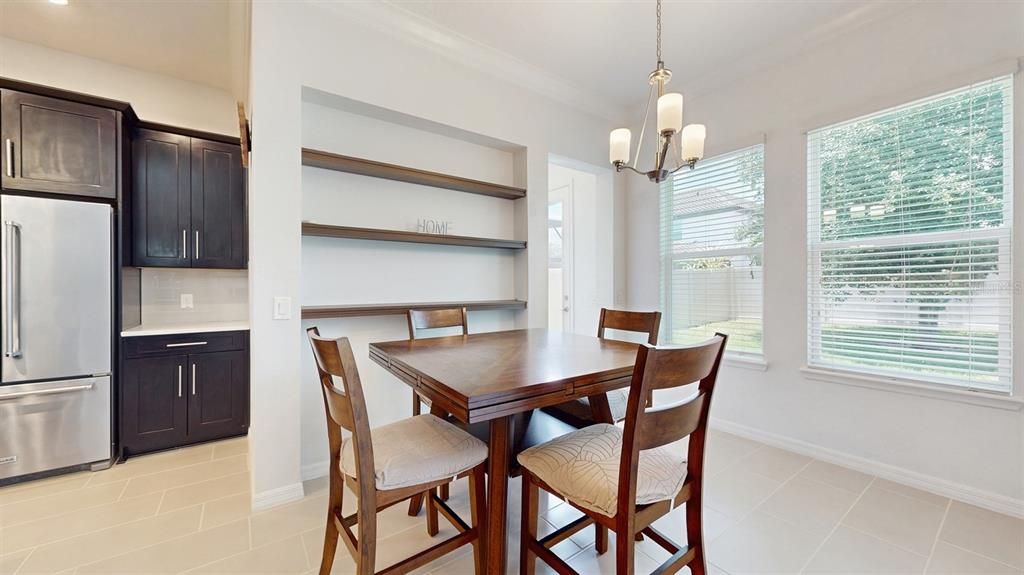 Dining room, Interior, Kitchen, Pendant Lights, Stainless Steel Appliances