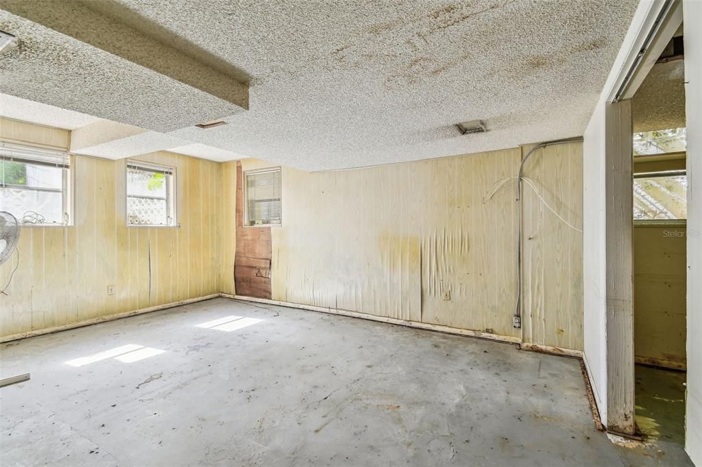 Empty room, Interior, Wooden Walls