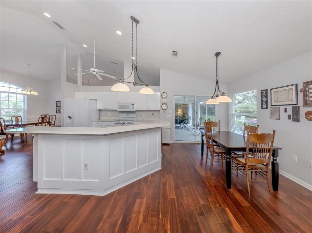 Dining room, Interior, Kitchen, Pendant Lights, Recessed Lighting, Wood Texture Flooring