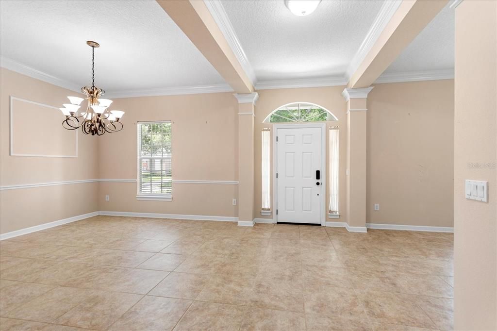 Chandelier, Empty room, Interior
