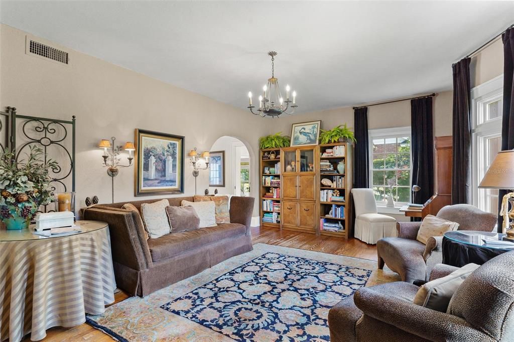 Chandelier, Interior, Living room, Wood Texture Flooring