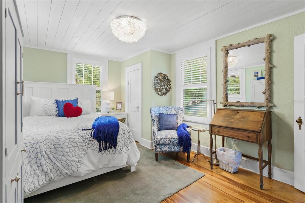 Bedroom, Chandelier, Interior, Wood Texture Flooring