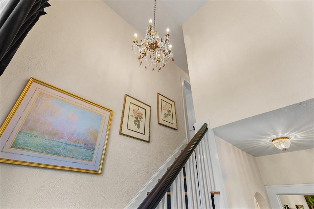 Chandelier, Interior