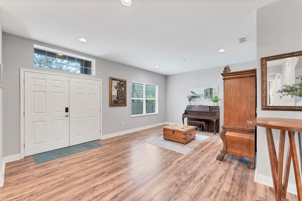 Interior, Piano, Recessed Lighting, Wood Texture Flooring