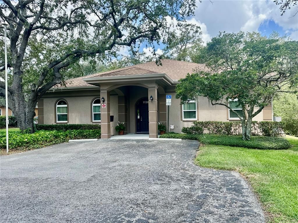 Backyard, Exterior, Facade, Ranch