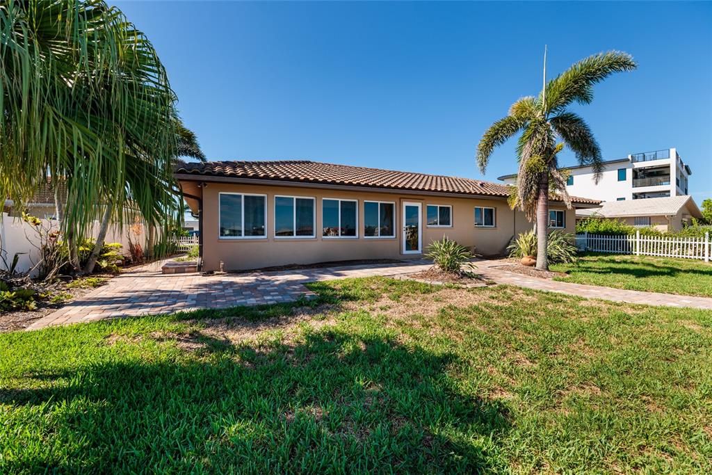 Backyard, Exterior