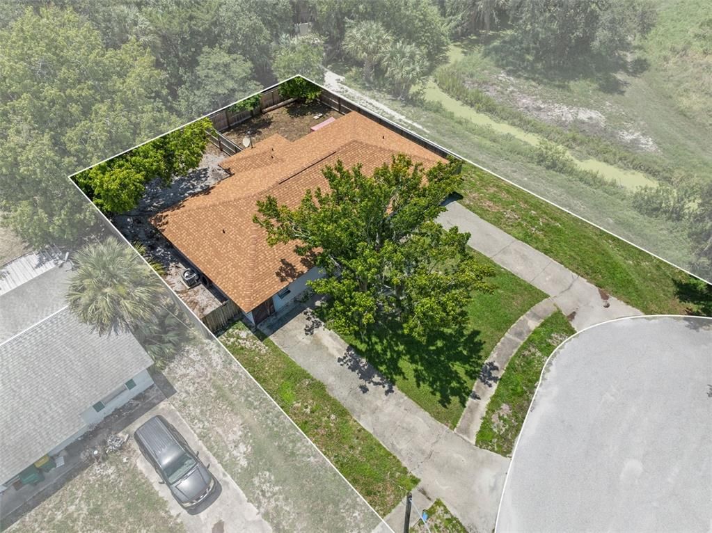 Exterior, Drone