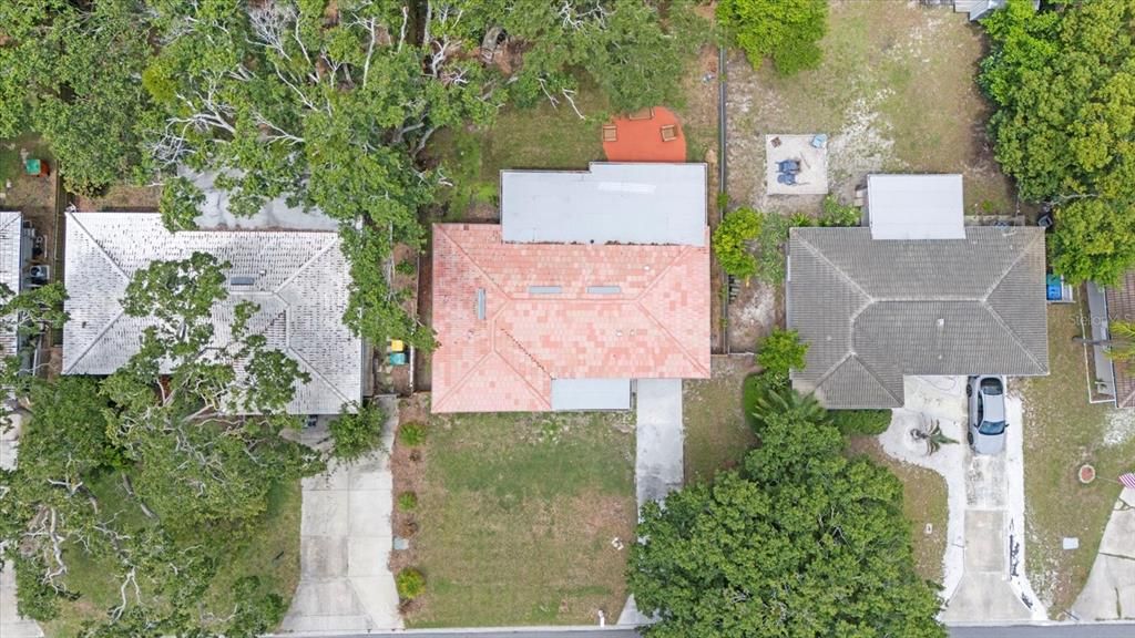Exterior, Drone