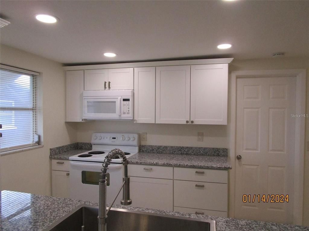 Interior, Kitchen, Recessed Lighting