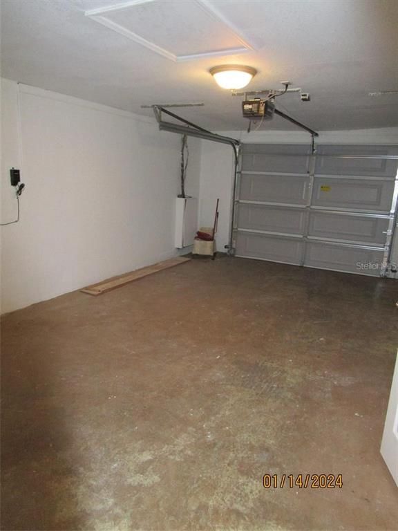 Garage, Interior
