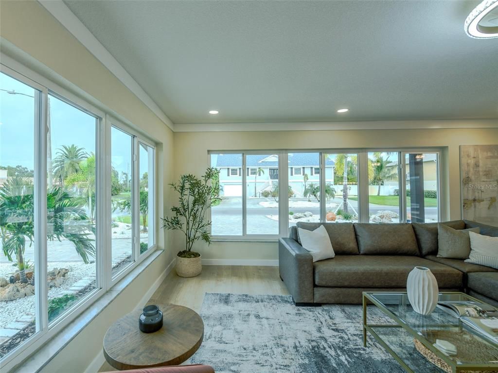 Interior, Living room, Recessed Lighting, Water, Wood Texture Flooring