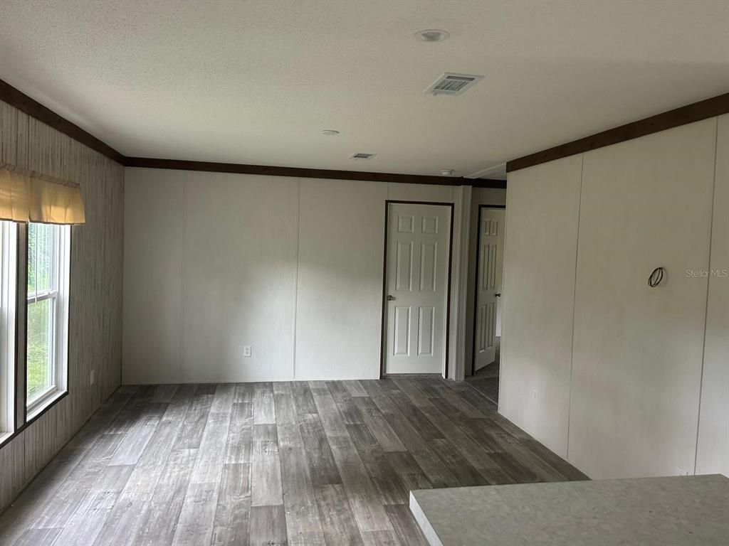 Empty room, Interior, Recessed Lighting, Wood Texture Flooring