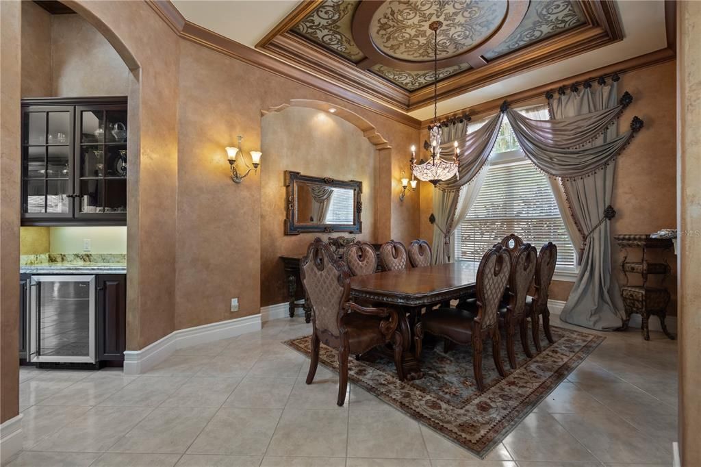 Chandelier, Dining room, Interior