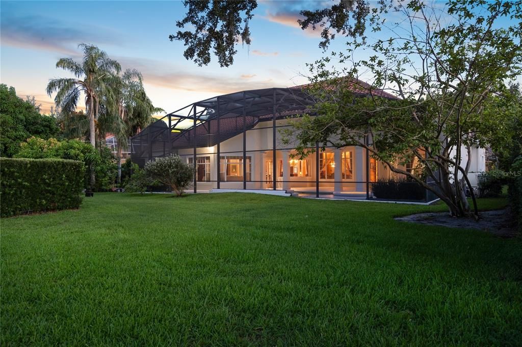 Backyard, Exterior