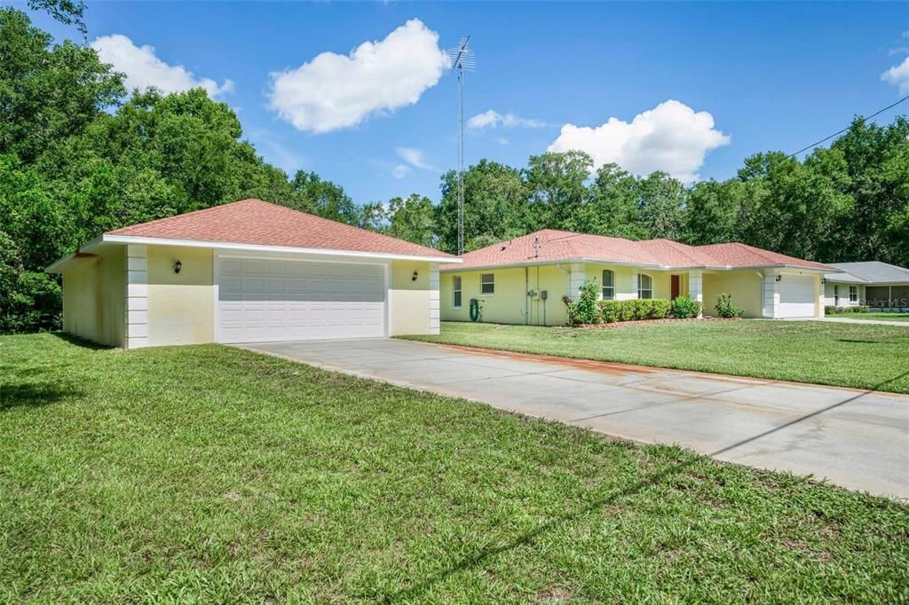 Attached, Backyard, Exterior, Facade, Ranch