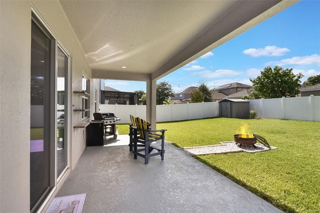 Backyard, Exterior