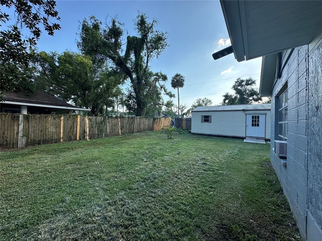 Backyard, Exterior
