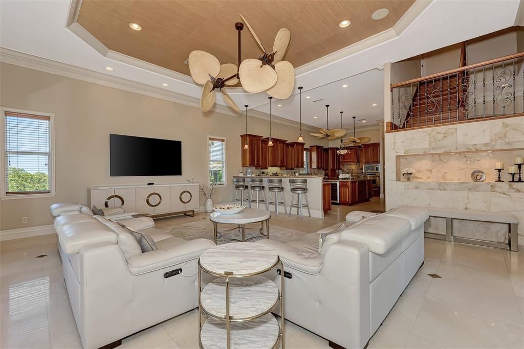 Interior, Kitchen, Living room, Marble Walls, Pendant Lights, Recessed Lighting
