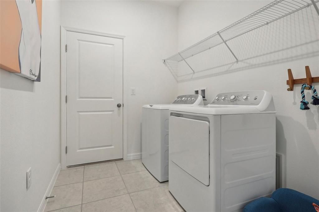 Interior, Washer