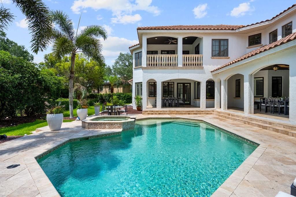 Exterior, Pool