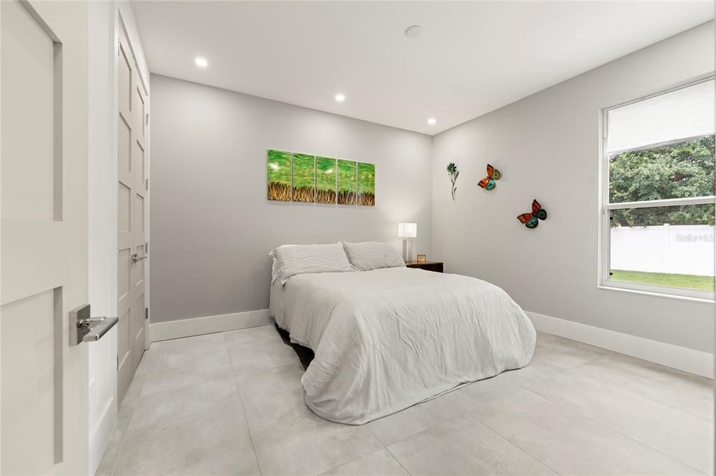 Bedroom, Interior, Recessed Lighting