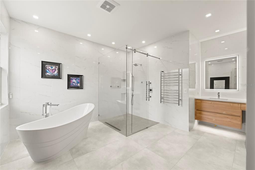 Bathroom, Free Standing Baths, Glass Shower, Interior, Marble Walls, Recessed Lighting