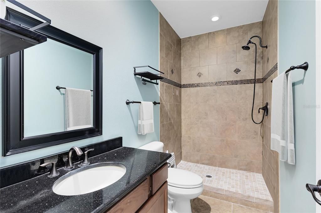 Bathroom, Interior, Recessed Lighting