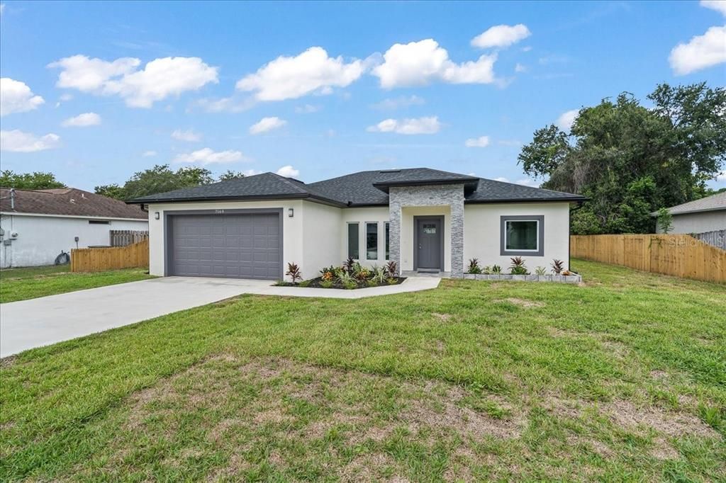 Attached, Backyard, Exterior, Facade, Ranch