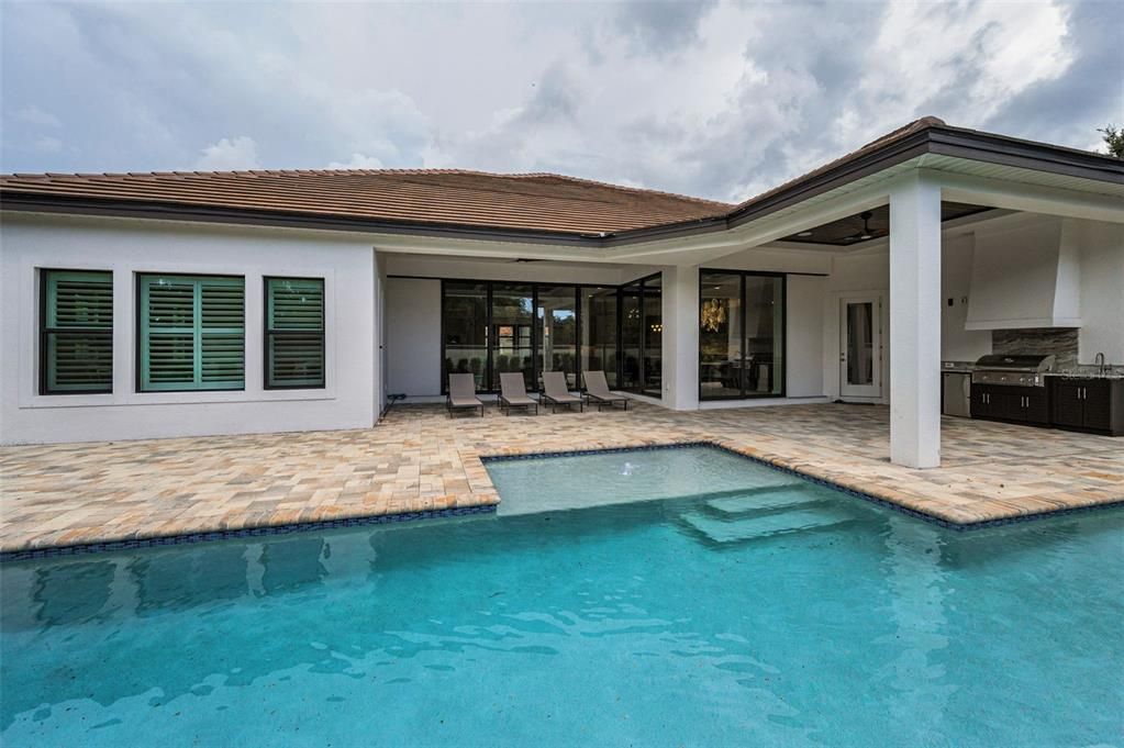 Exterior, Pool