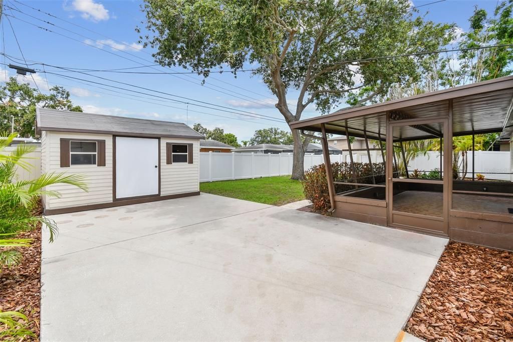 Backyard, Exterior
