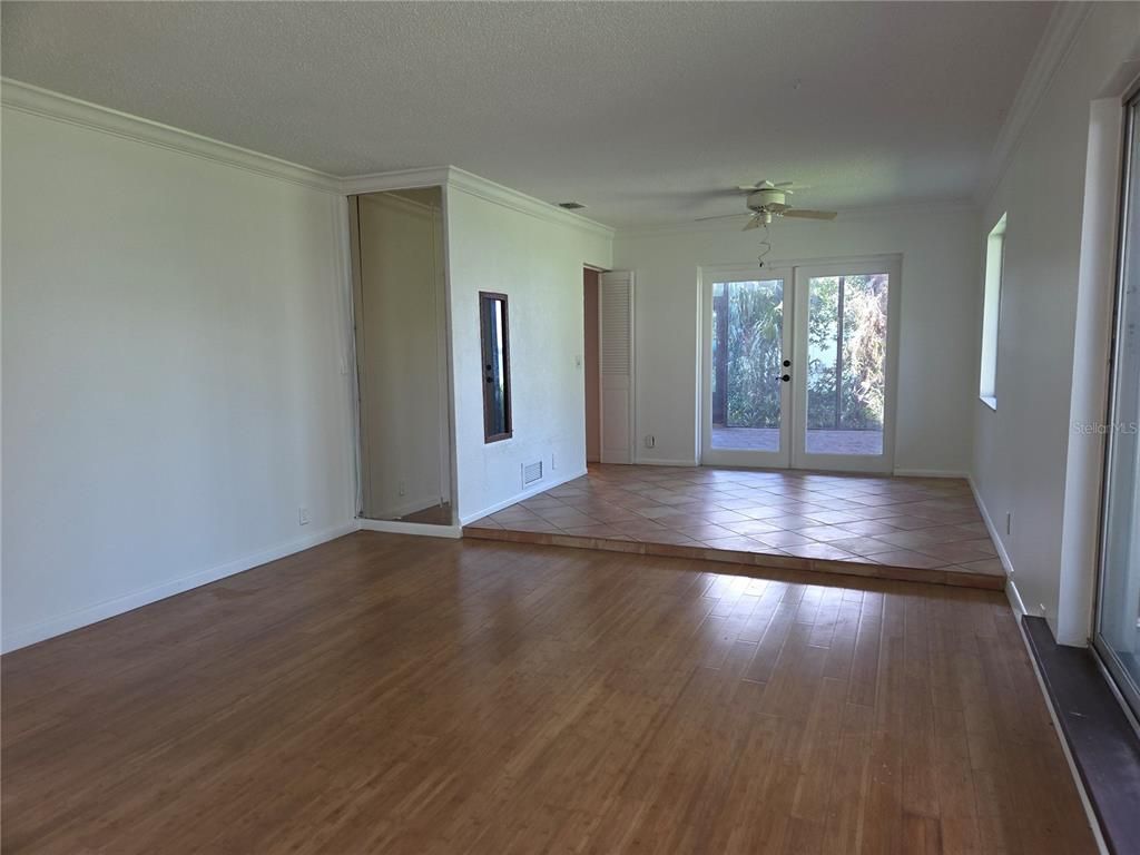Empty room, Interior, Wood Texture Flooring