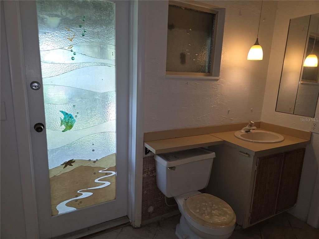 Bathroom, Interior, Pendant Lights