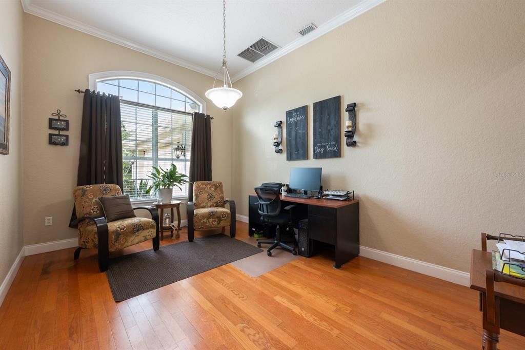 Home Office, Interior, Pendant Lights, Wood Texture Flooring