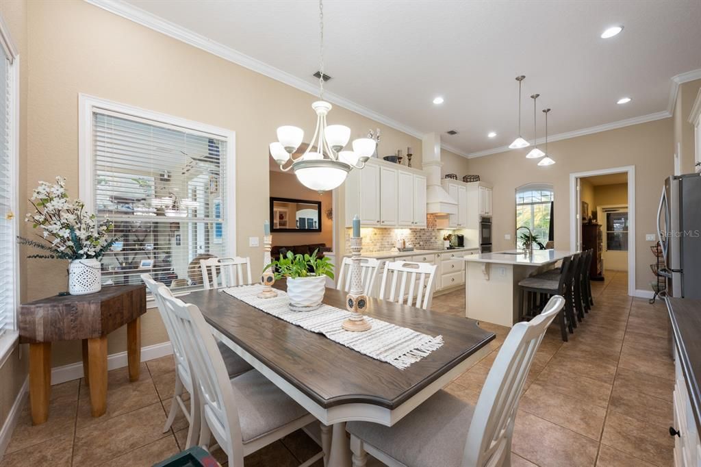 Chandelier, Dining room, Interior, Kitchen, Pendant Lights, Recessed Lighting