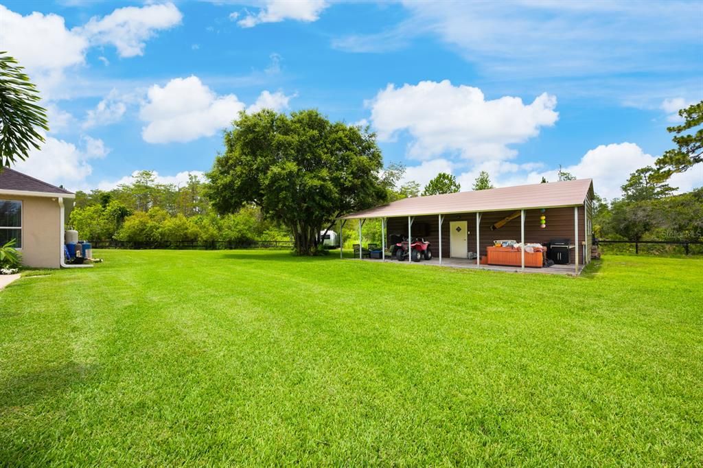 Backyard, Exterior