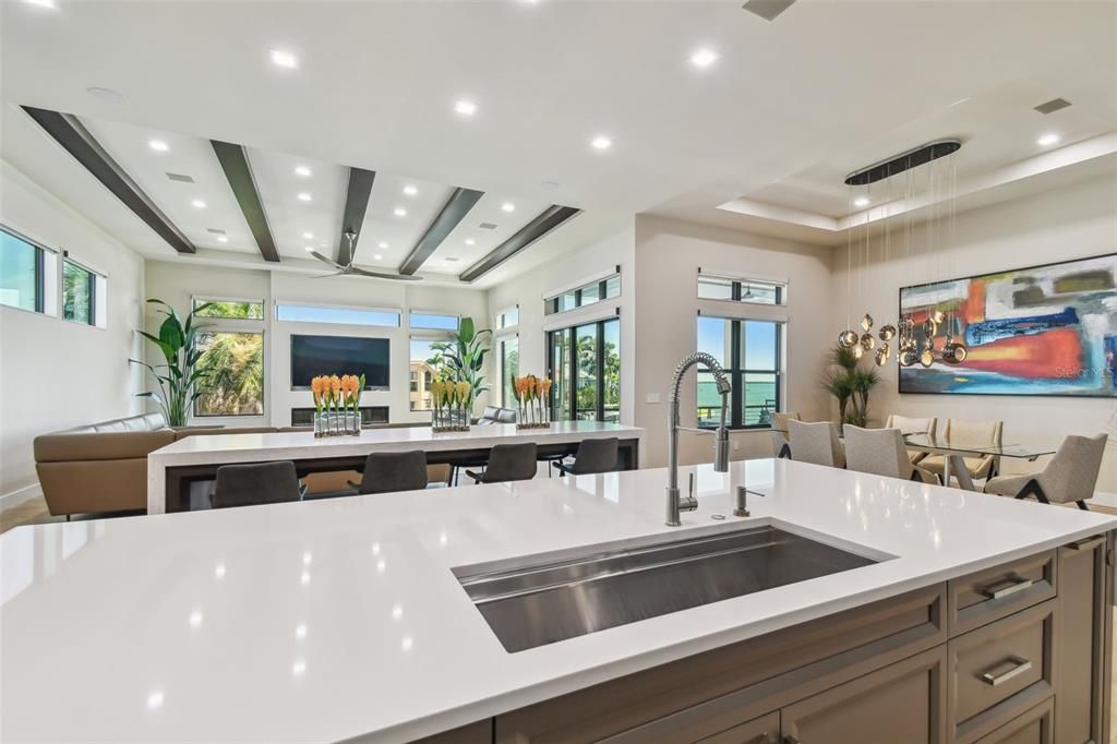 Dining room, Interior, Kitchen, Pendant Lights, Recessed Lighting, Wooden Ceilings