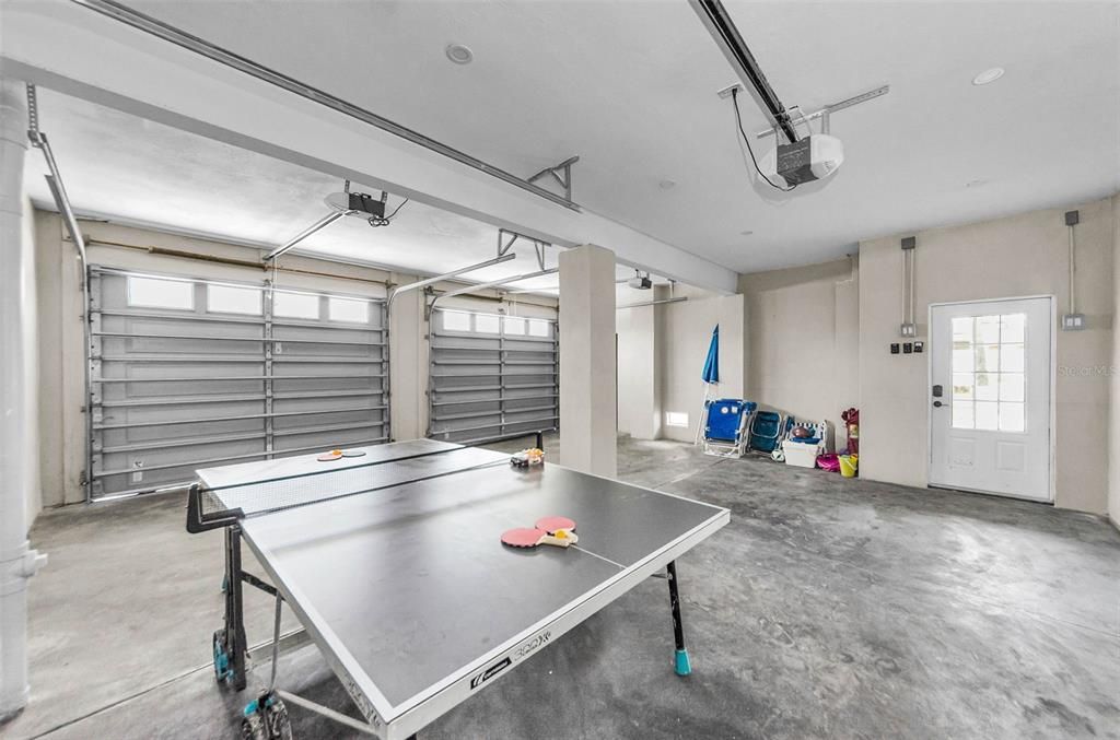Game Room, Garage, Interior