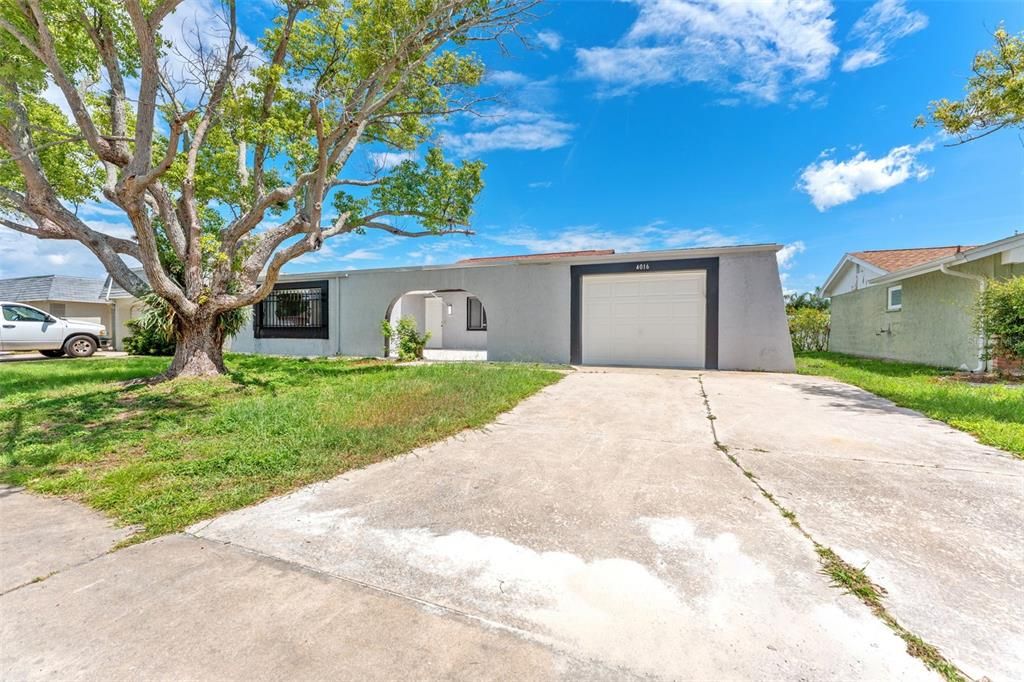 Attached, Backyard, Exterior, Facade, Ranch