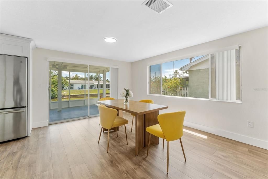 Dining room, Interior, Recessed Lighting, Wood Texture Flooring