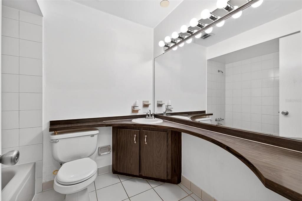 Bathroom, Interior