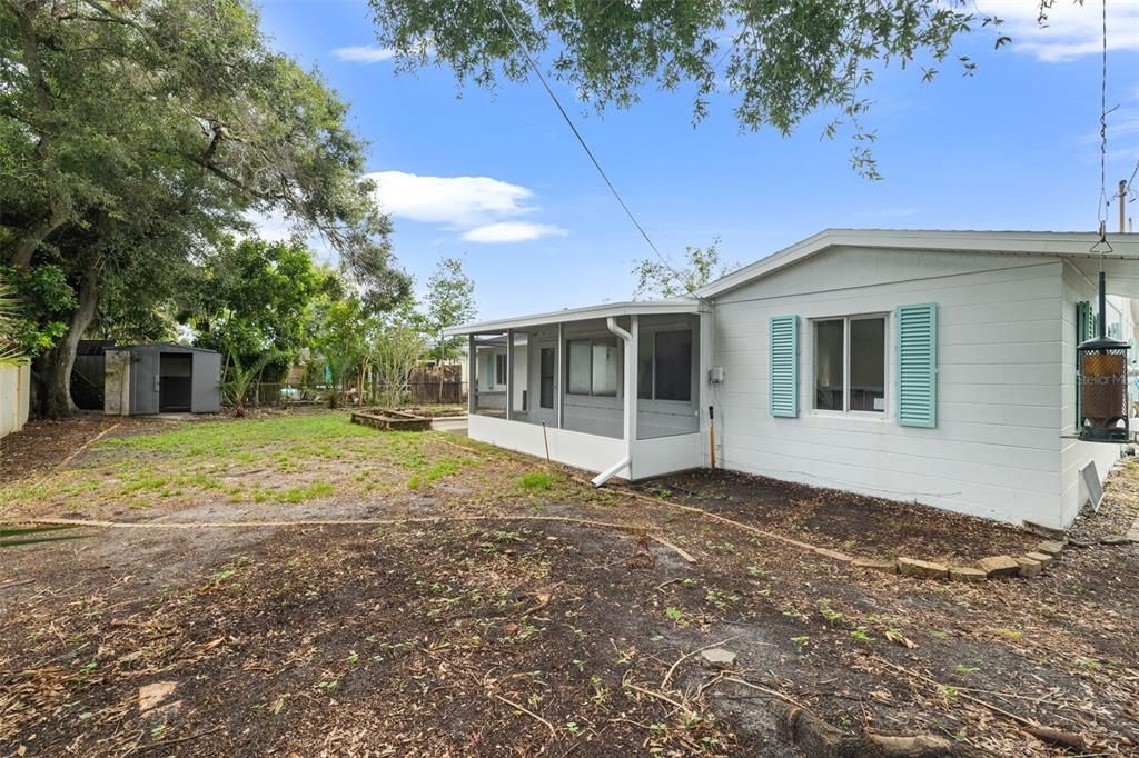 Backyard, Exterior